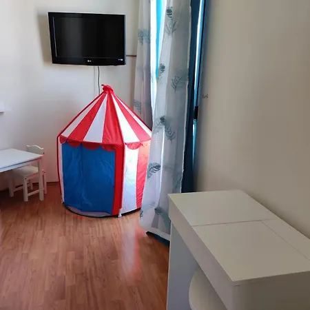 Avenida De Canarias 2* مْبيسينداريو
