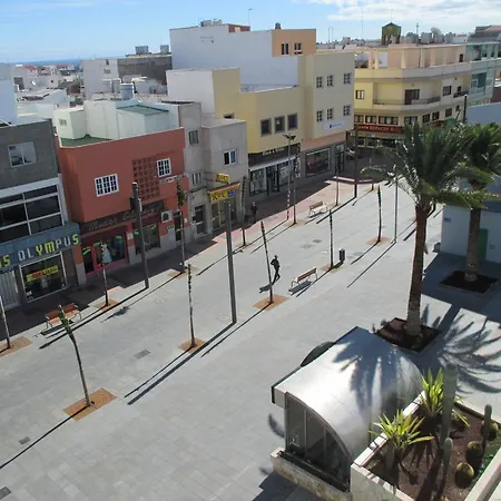 Avenida De Canarias فندق 2*